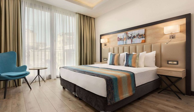Ramada Encore By Wyndham Istanbul Basin Express
