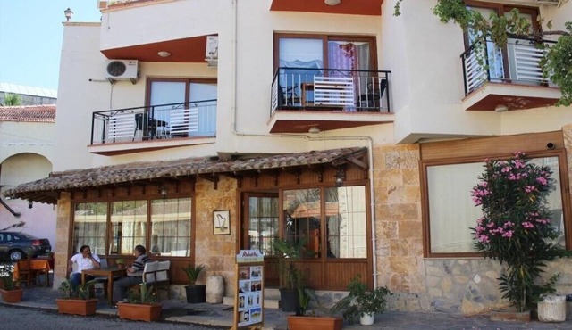 rebetika hotel located secuk near ephesus (Double Bed) in selcuk