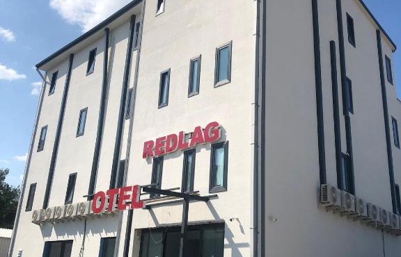 RED FLAG HOTEL