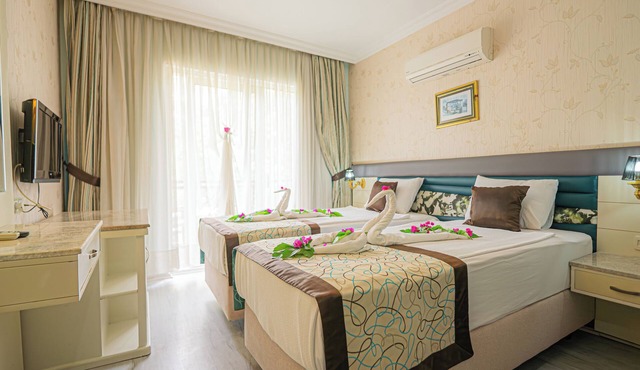 Rios Beach Hotel in Kemer