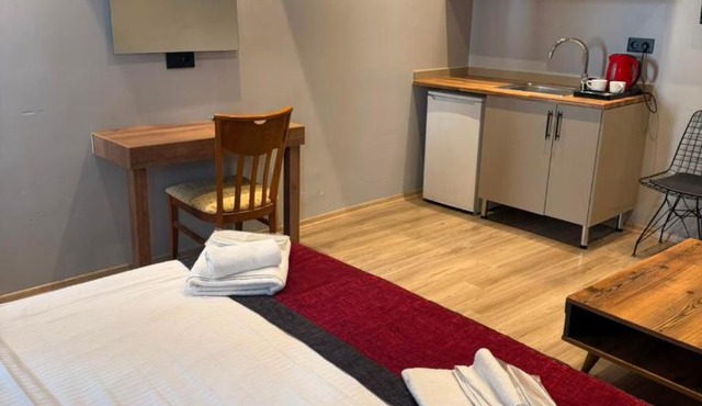 Roser Hotel