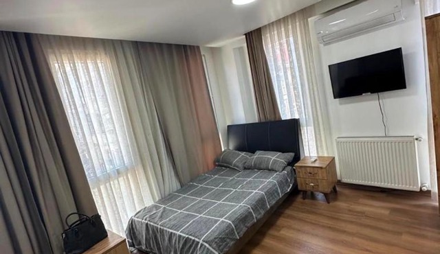 Roser Hotel