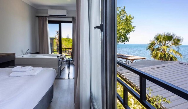 Santana Resort Hotel