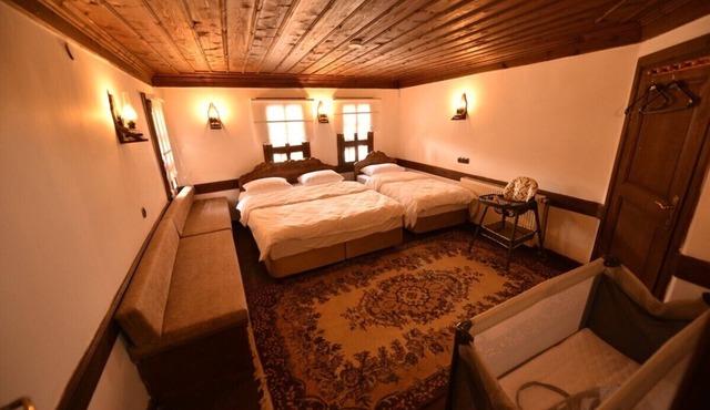 Sari Konak Otel