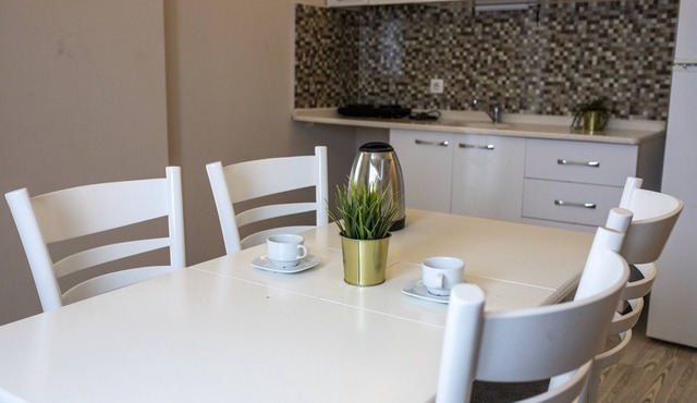 Silver Tower Family Apart Otel