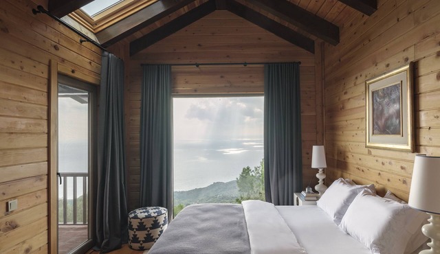 Simurg Inn