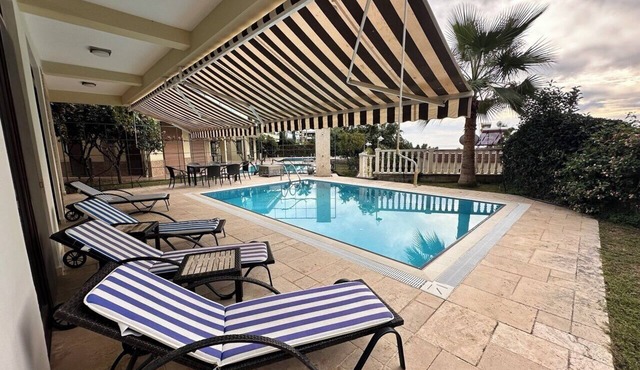 Spacious Villa with Beautiful View & Private Pool