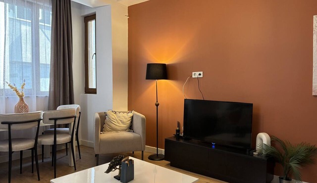 Stylish 2BR Flat Near Grand Bazaar & Eminönü in Istanbul