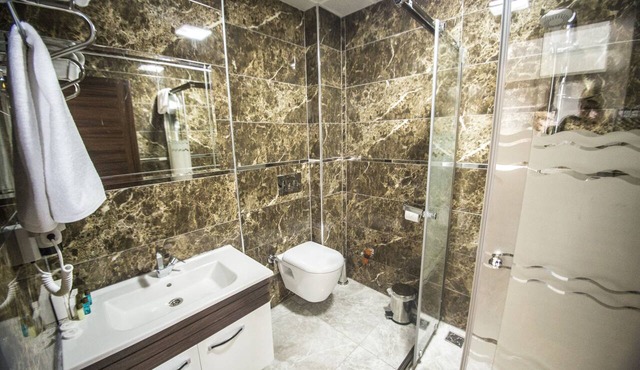 The Corner Hotel in Sincan