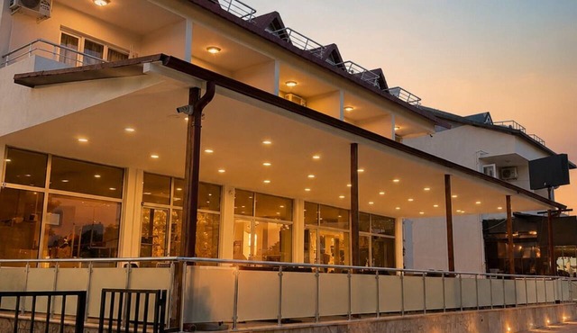 The Selection Otel