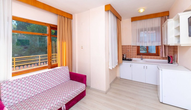 Ustun Apart in Marmaris