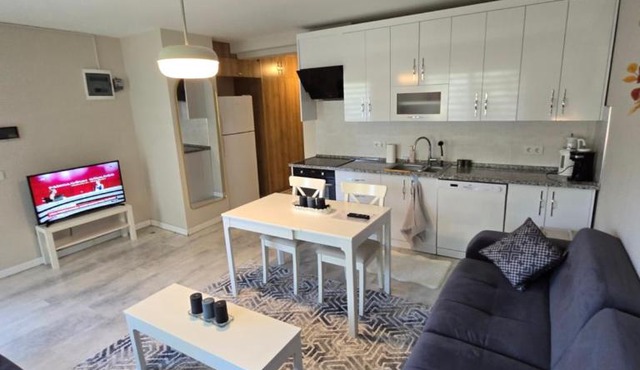 Utopia Suite Residence - 1 Bedroom Suite in Bornova