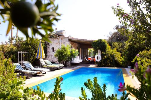 Villa Limon by Important Group Travel in Bitez