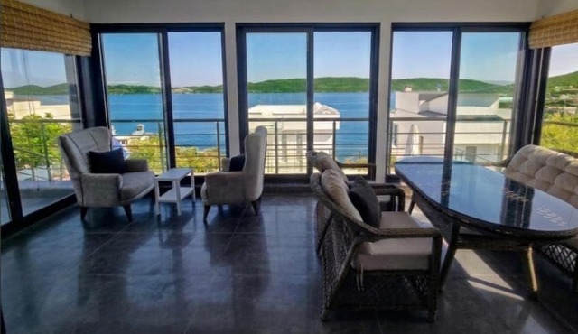 Villa with Sea View, Peaceful, Comfortable, Luxurious in Milas