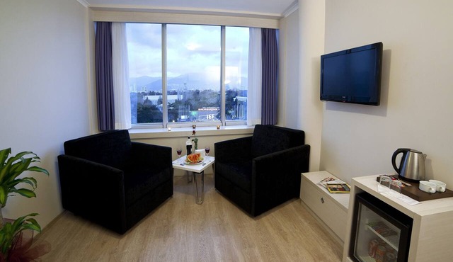 Walk In Hotel in Izmir