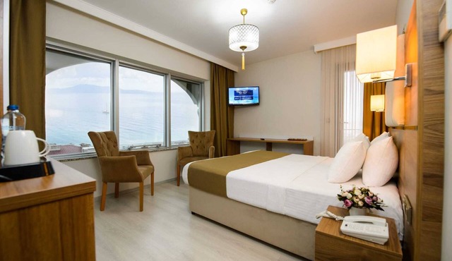 White House Hotel