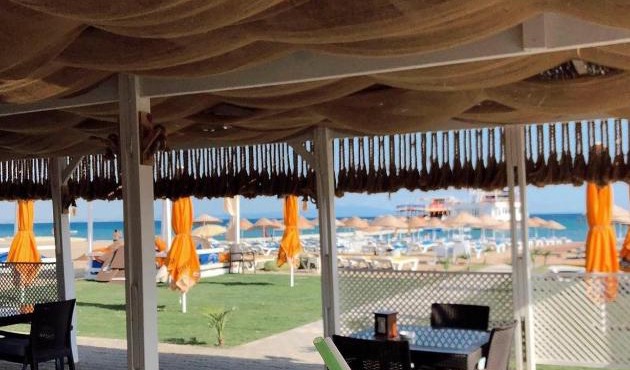 White Suite Rooms in Küçükköy