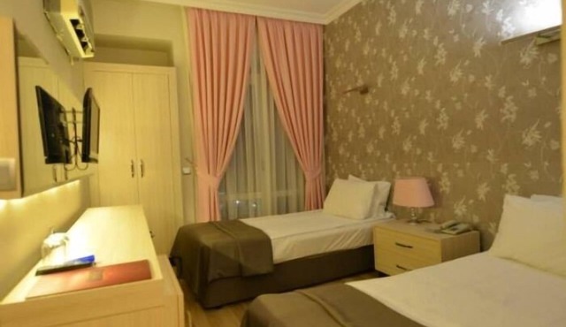 Winecity Hotel