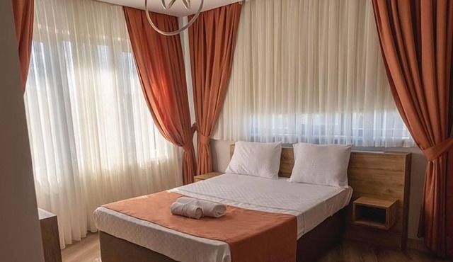 Yeni Truva Otel