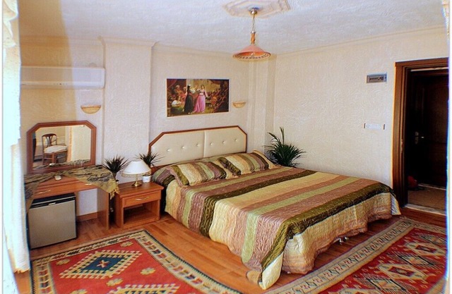 rebetika hotel located secuk near ephesus (Triple Sharing)
