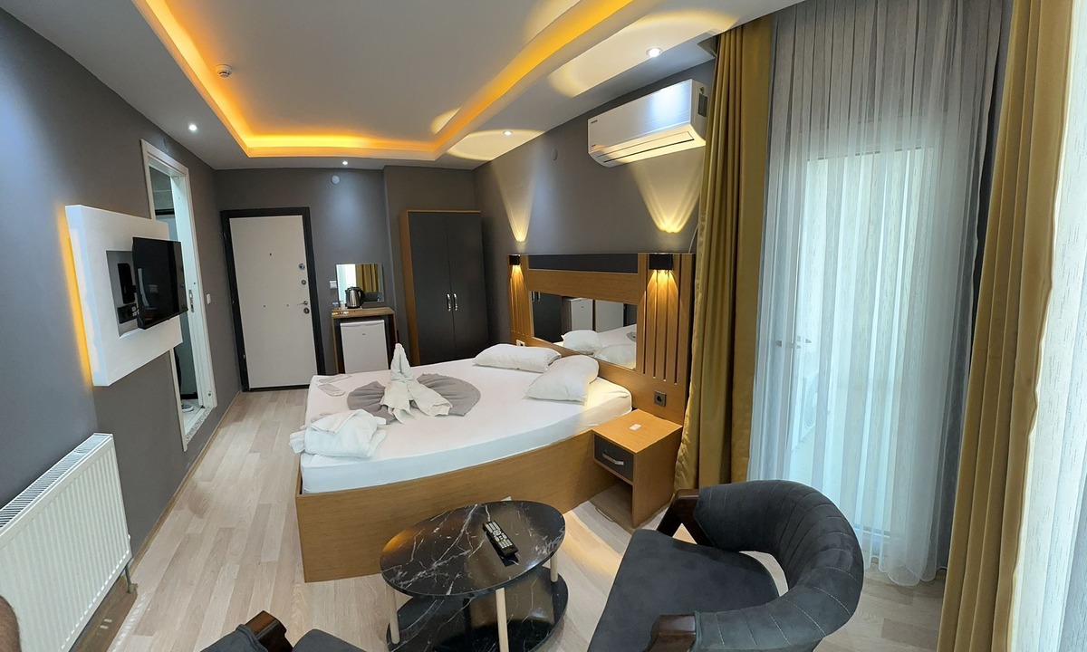 Pendik District Apartment | Tuzla First House