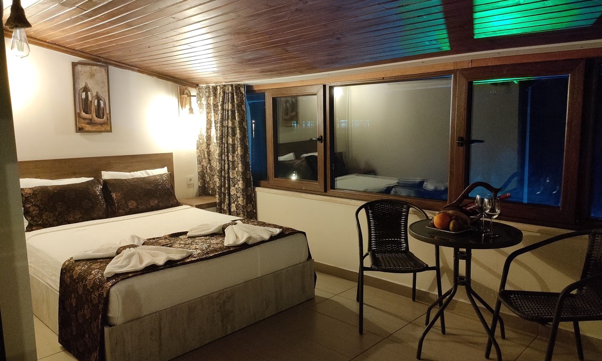 Urla Hotel | Trend Çeşmealtı Hotel & Lounge