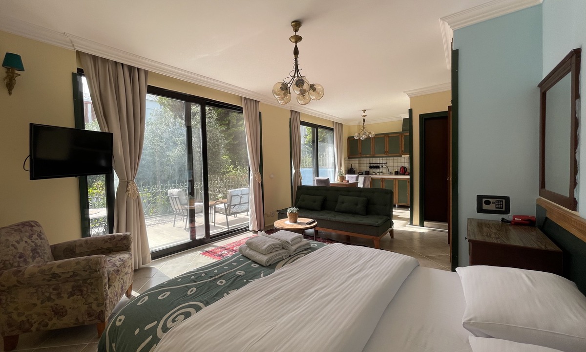 Foca Hotel | Amphora Rooms Foça