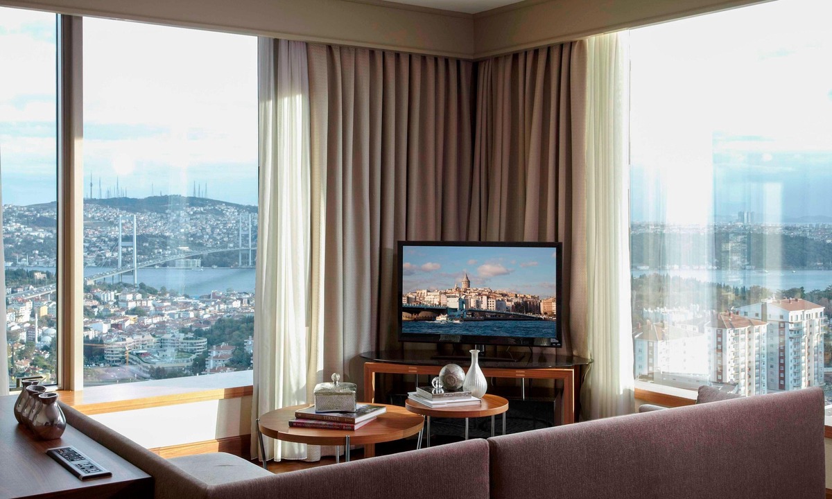 Gayrettepe Hotel | Renaissance Istanbul Polat Bosphorus Hotel