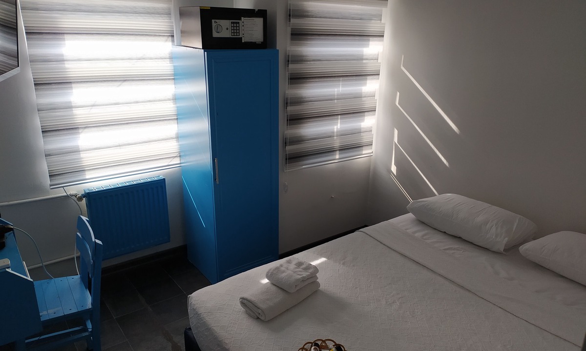 Bozcaada Hotel | Dionysos Otel & Restoran & Ada Kahvaltı