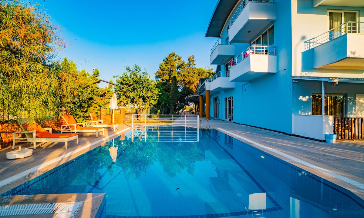 Bogazkent Hotel | Prenses Sealine Beach Hotel