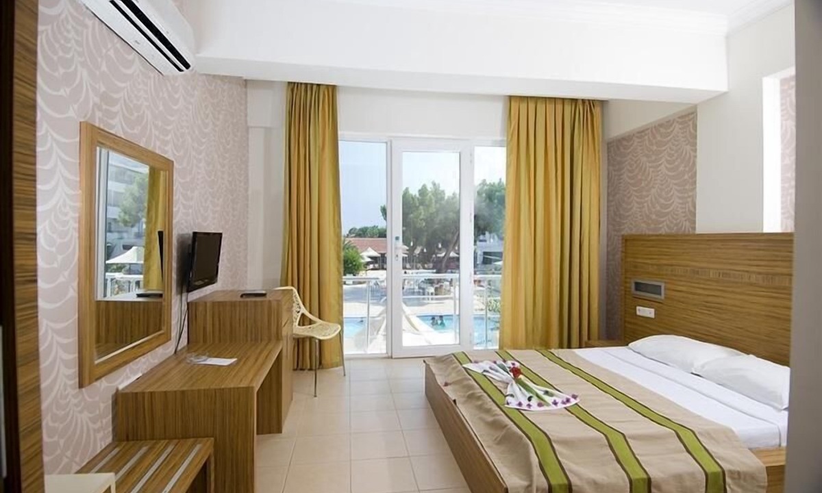 Beldibi Hotel | Club Marakesh Beach Hotel