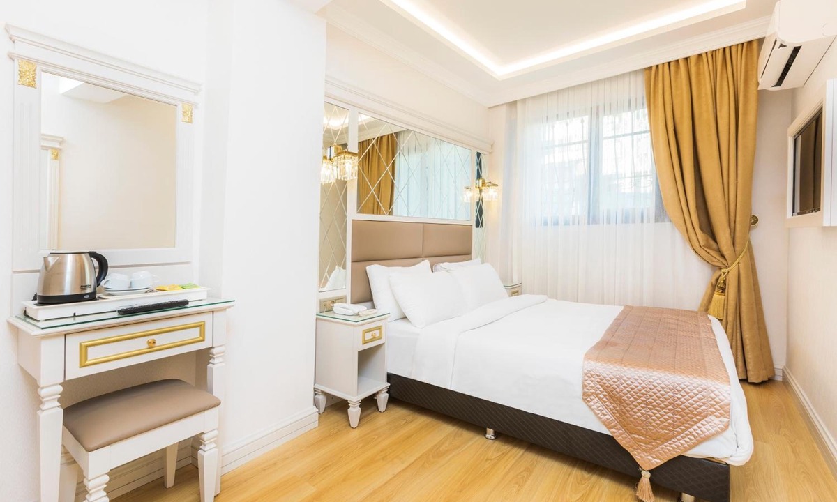 Emin Sinan Hotel | City Hall Hotel