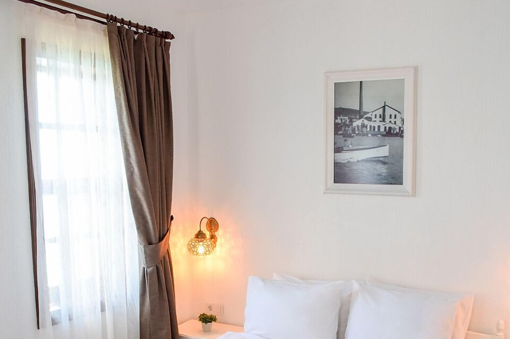 Ayvalik City Center Hotel | Kanelo Otel