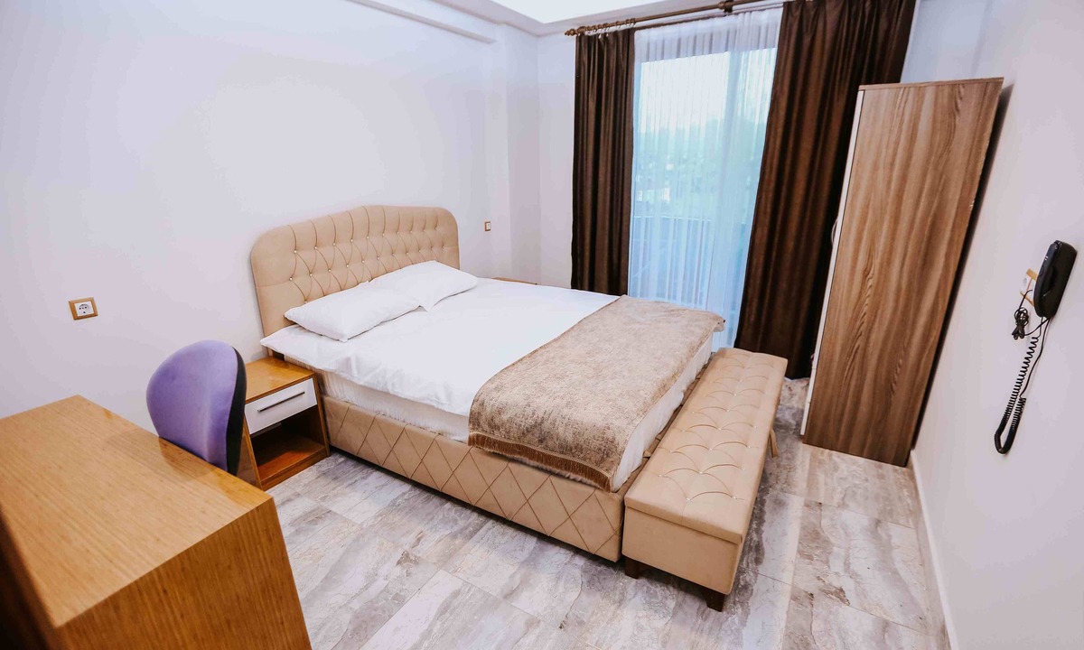 Emirdag Hotel | Celikoglu Otel