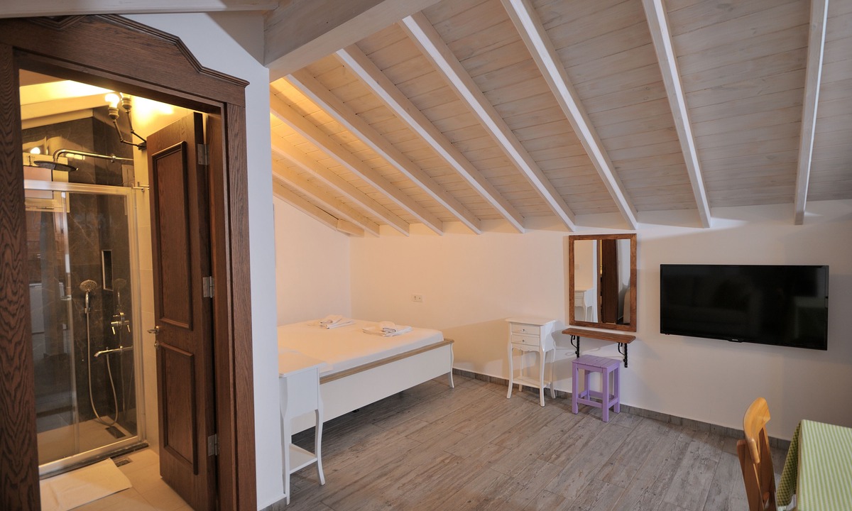 Cesme Hotel | Brothers Cesme Hotel