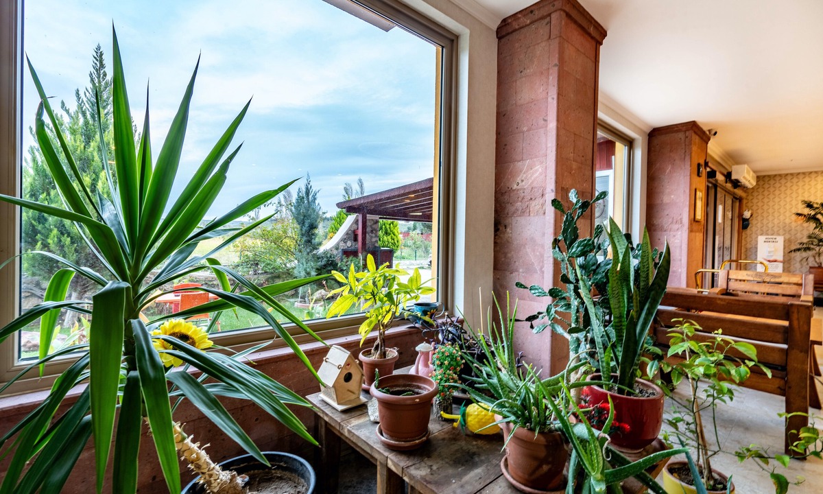 Ezine Hotel | Helen Troya Hotel Geyikli