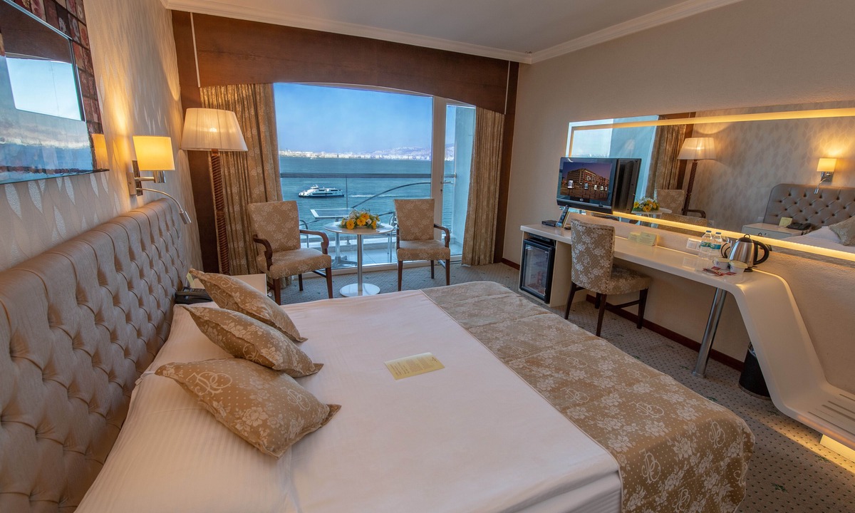 Alsancak Hotel | Izmir Palas Otel