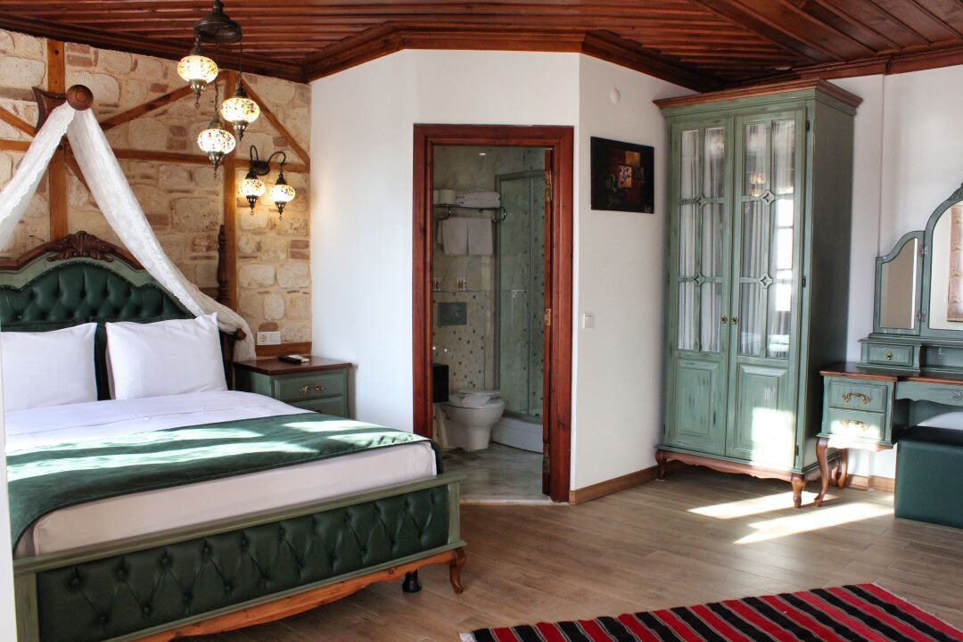 Kaleici Hotel | White Garden Hotel