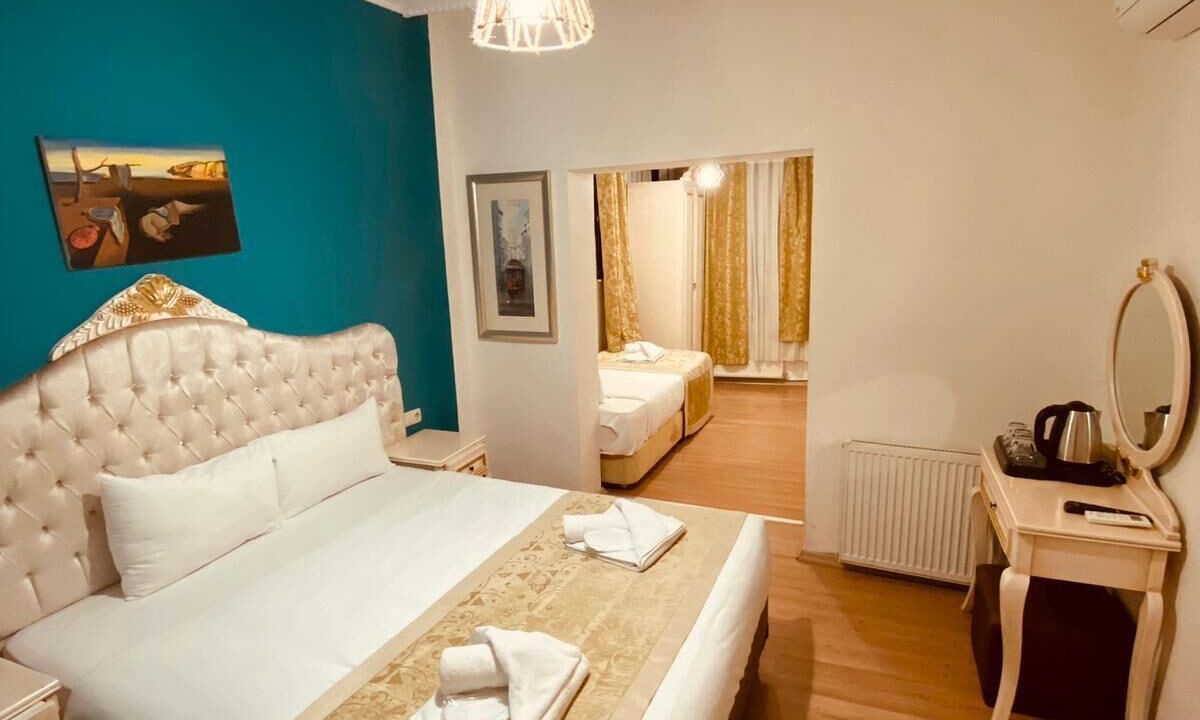 Cagaloglu Hotel | Adora Hotel