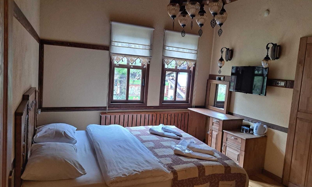 Goynuk Hotel | Muderrisler Evi