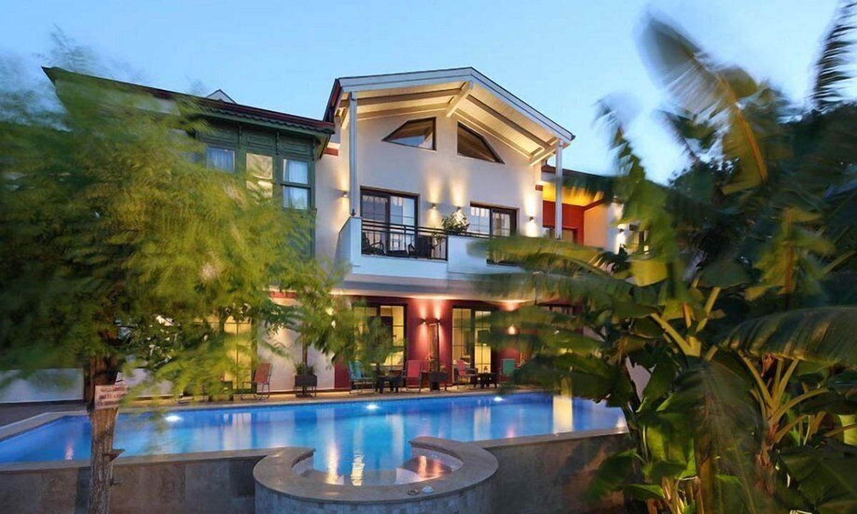 Cesme Hotel | Çeşmekeş Hotel