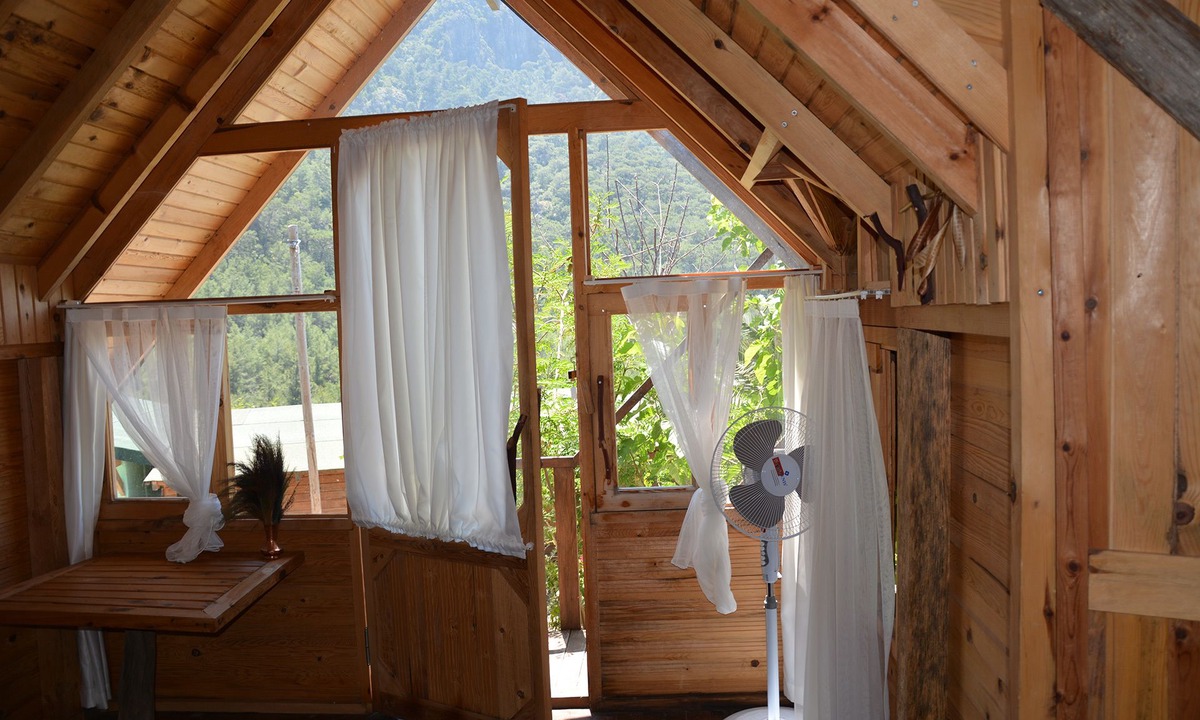 Kabak Valley Hotel | The Fabric Lounge