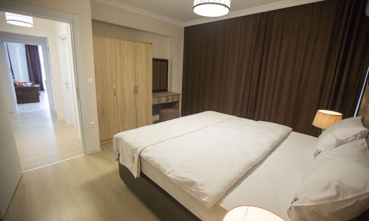 Arsin Apartment | Black Rose Apartment