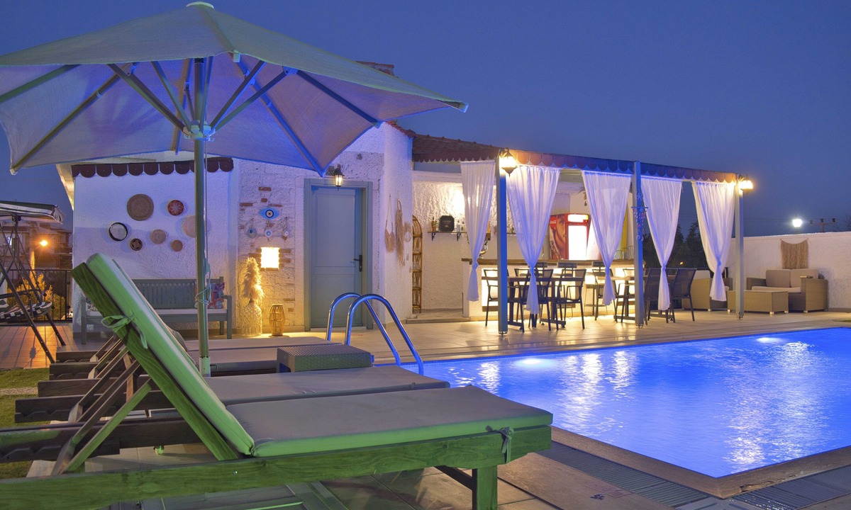 Tokoglu Hotel | Elda Alacati Hotel