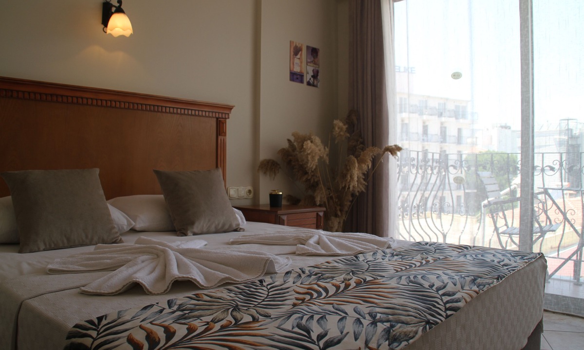 Kadnlar Denizi Mahallesi Hotel | Rosy Suites Hotel
