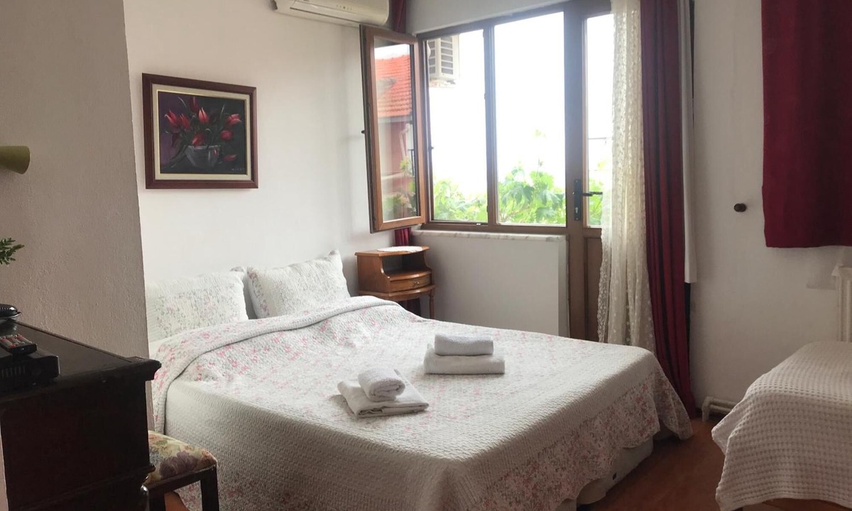 Ayvalik City Center Hotel | Günebakan Taliani Otel