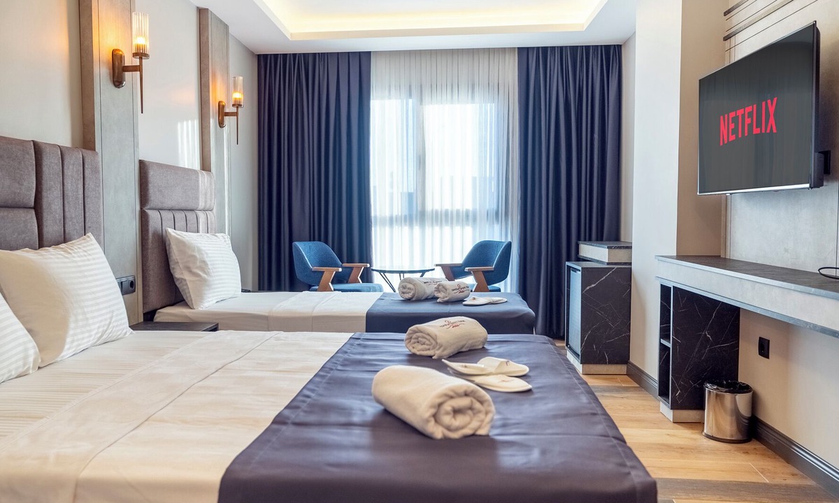 Kucukcekmece Hotel | Modernlux Hotel
