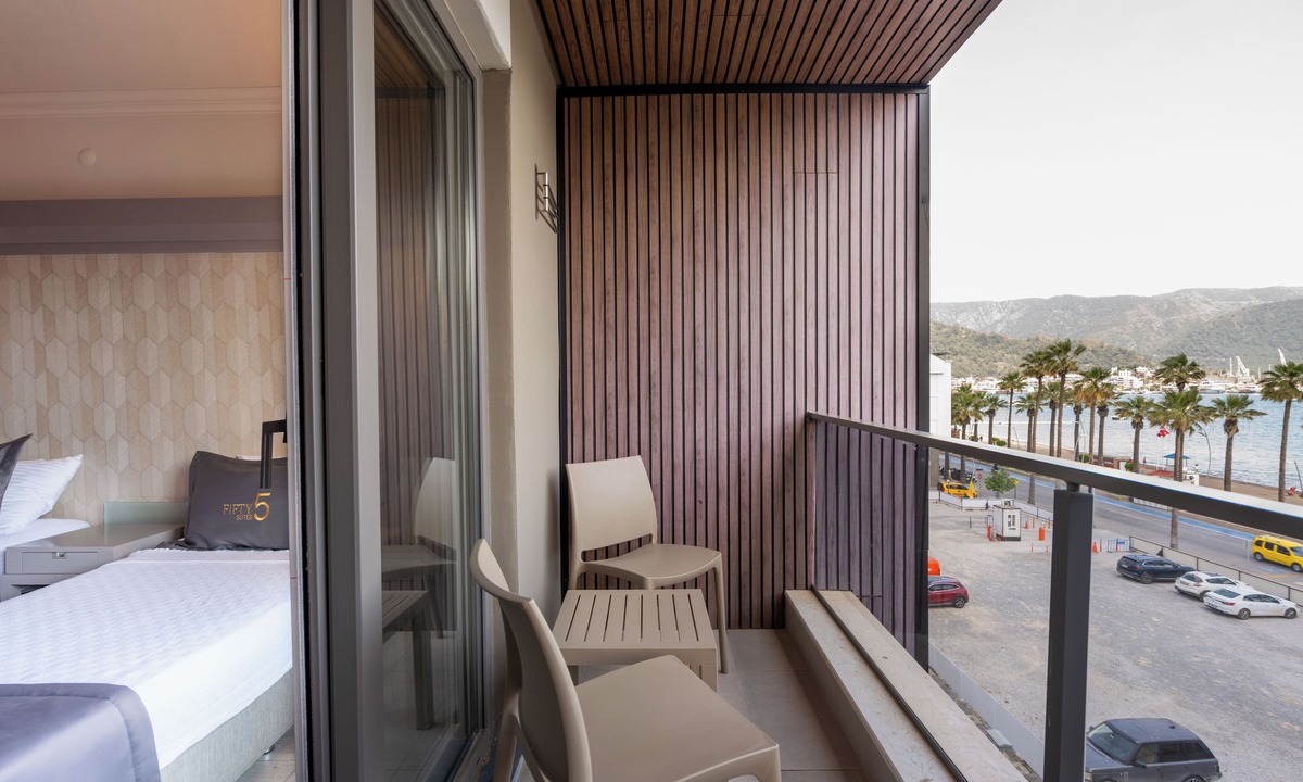 Marmaris City Center Hotel | FİFTY5 SUİTE OTEL