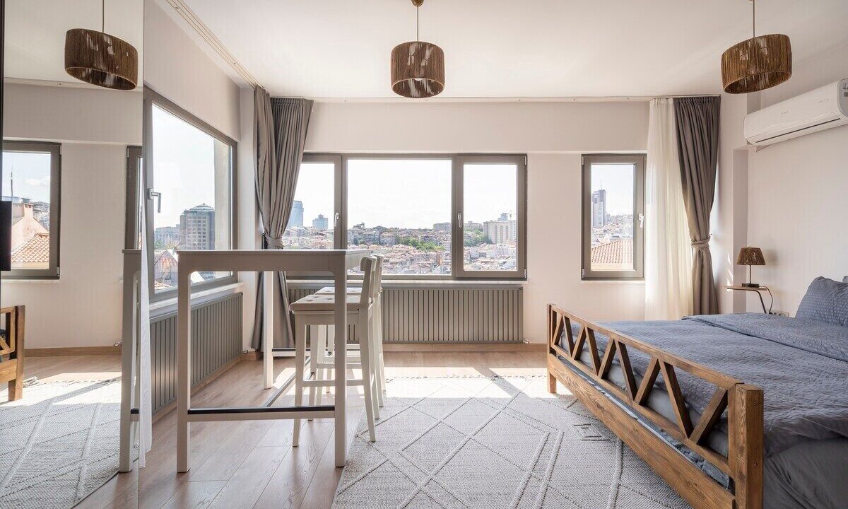 Besiktas Apartment | Modern, family-sized flat with breathtaking views on the iconic Bosphorus.
