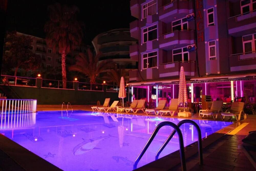Tosmur Belediyesi Hotel | Bay Luna Beach Hotel